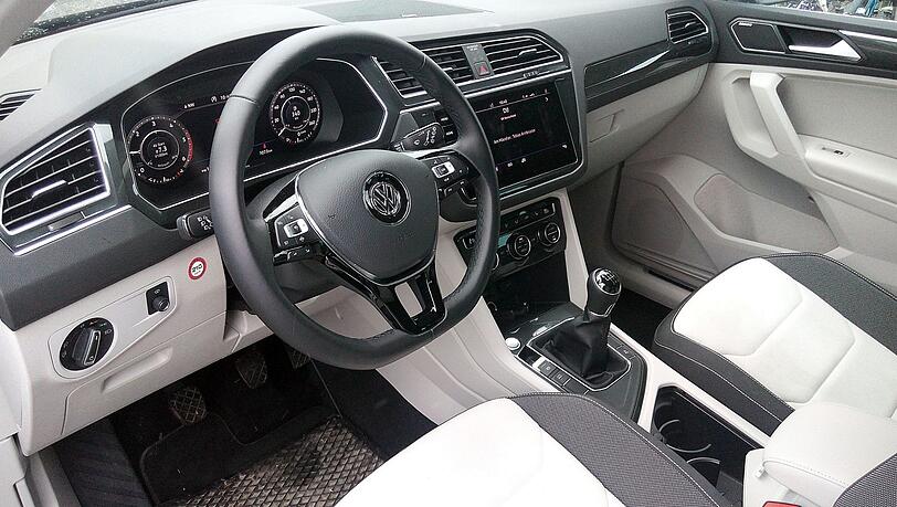 Solide und ansehnlich, dazu gut zu nutzen: das Tiguan-Instrumentarium ist typisch VW. Solide und ansehnlich, dazu gut zu nutzen: das Tiguan-Instrumentarium ist typisch VW.