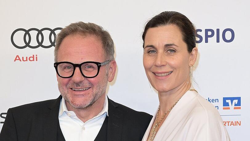 Nina Kunzendorf und Samuel Finzi sind ein Paar. Nina Kunzendorf und Samuel Finzi sind ein Paar.