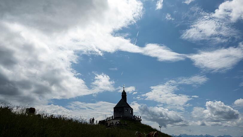 Gerade zum Wochenende zeigt sich in Bayern häufig die Sonne. (Symbolbild)