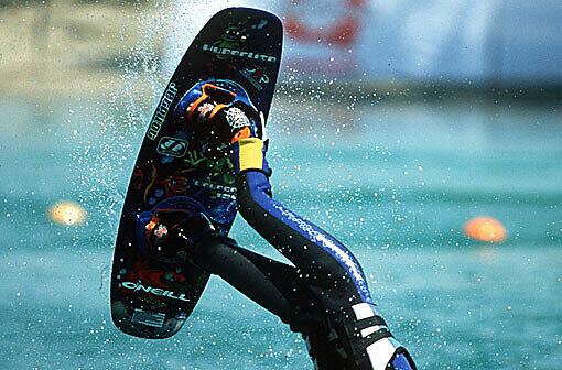 In München verletzte sich ein 14-Jähriger bei einem Unfall mit dem Wakeboard schwer. (Symbolbild)