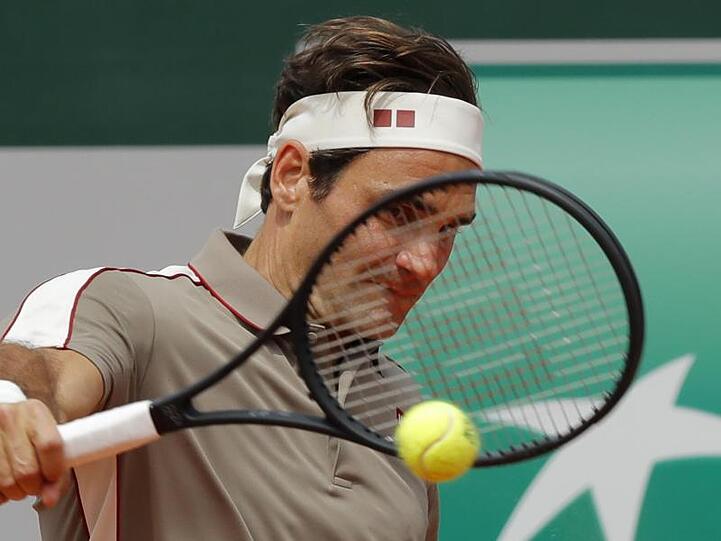 Roger Federer besiegte Stan Wawrinka in vier Sätzen.