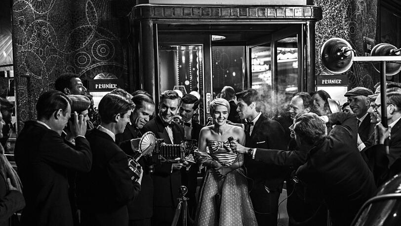 Im Rampenlicht: Jean Seberg (Zoey Deutch) bei der Premiere von &bdquo;Au&szlig;er Atem&ldquo;.