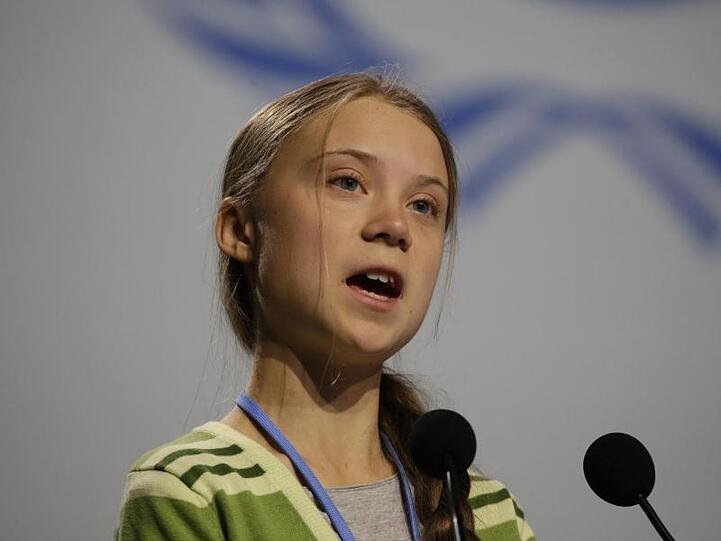 Die schwedische Klimaaktivistin Greta Thunberg hat sich aus Madrid auf den Weg Richtung Heimat gemacht - natürlich mit der Bahn.