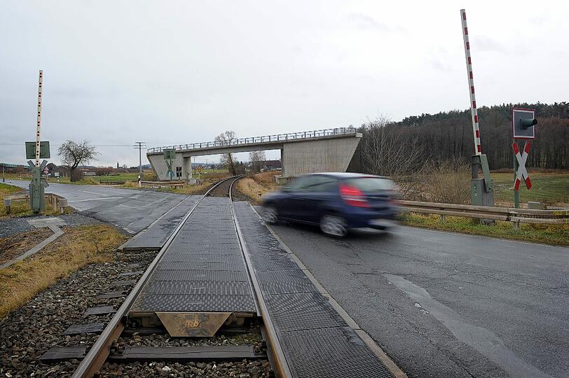 So-Da-Brücke: Nach Ostern sollen die Bauarbeiten nach Angaben des staatlichen Bauamtes in Bayreuth fortgesetzt werden.