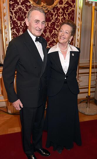 Herzog Max in Bayern und seine Ehefrau Herzogin Elisabeth.