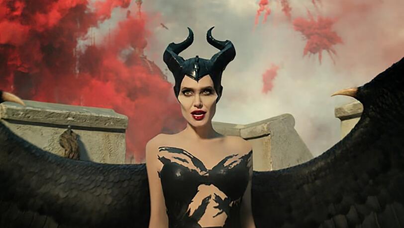 "Maleficent: Mächte der Finsternis": Maleficent (Angelina Jolie) traut dem Frieden zwischen Menschen und Feen nicht.