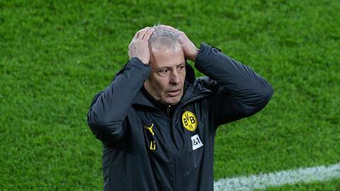 Hat gegen Zenit St. Petersburg nur einen Notkader zur Verfügung, der aber soll es richten: BVB-Trainer Lucien Favre.