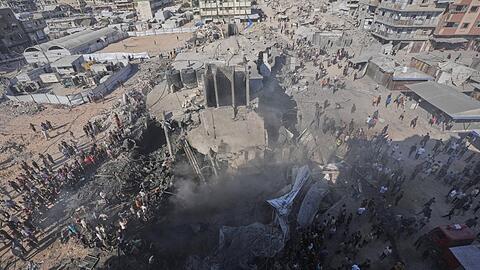 Trotz Waffenruhe hat Israels Armee ihre Luftangriffe im Gazastreifen wieder verst&auml;rkt.