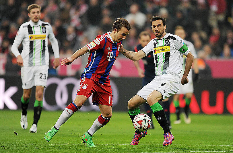 Spielte schon oft gegen die Bayern: Gladbachs Abwehrspieler Martin Stranzl. (Archivbild)