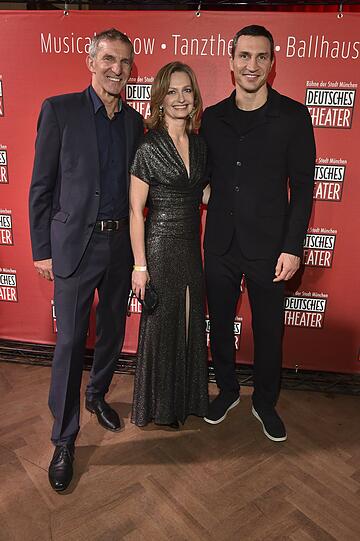 Werner Steer und Carmen Bayer mit Wladimir Klitschko