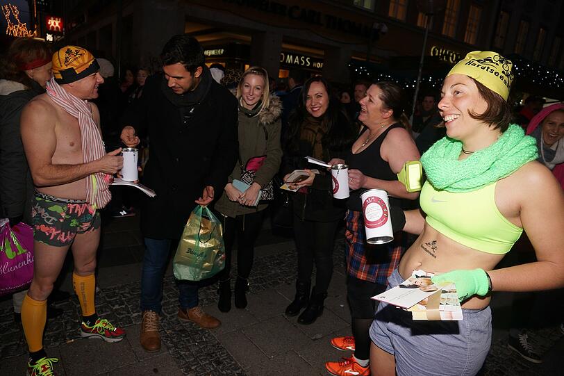 Für den guten Zweck - Bilder vom "UnderpantsRun" in der Innenstadt.
