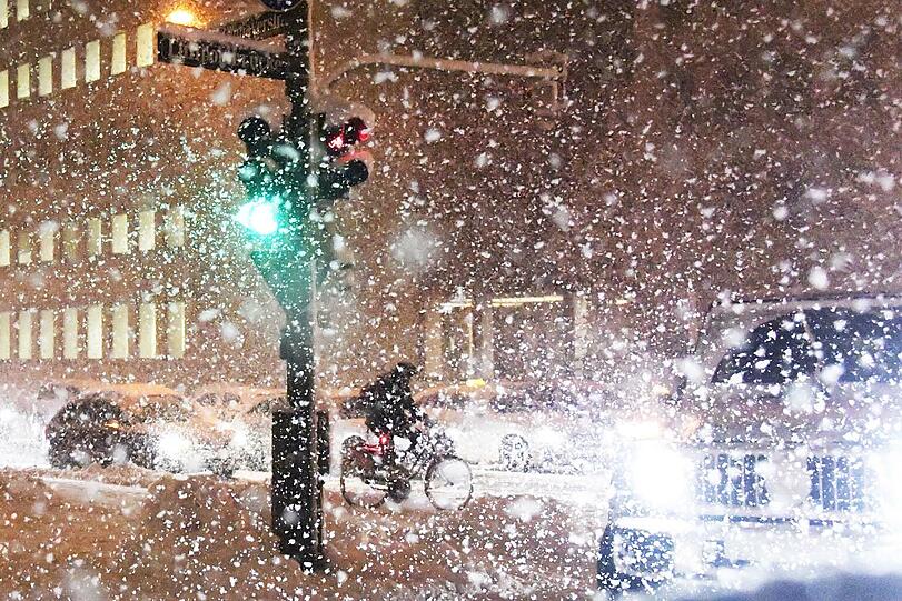 Schneefall in der Prinzregentenstraße.