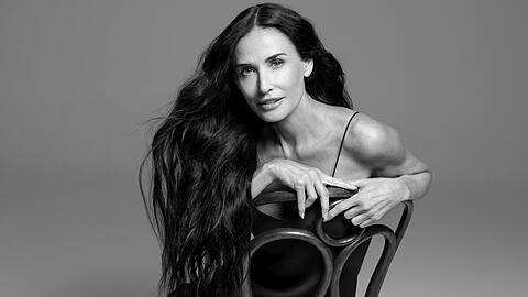Demi Moore wird globales Werbegesicht einer Luxus-Haarpflegemarke.