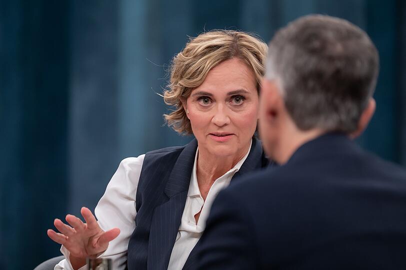 Caren Miosga sprach mit ihren Gästen über die aktuelle Regierungskrise. Caren Miosga sprach mit ihren Gästen über die aktuelle Regierungskrise.