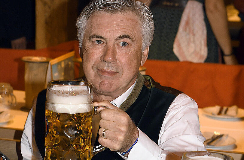 Hoch die Tassen: Carlo Ancelotti.