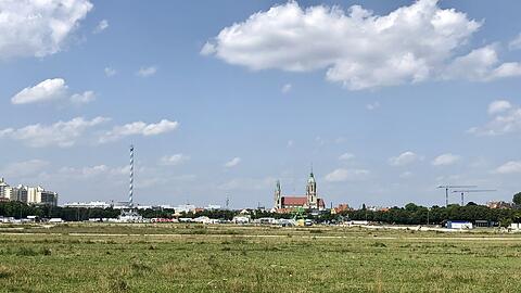 Die Klimaaktivisten wollen ein zentrales Camp auf der Theresienwiese während der IAA.
