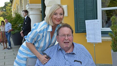 Ottfried Fischer und seine Simone haben ihre kirchliche Trauung abgesagt.