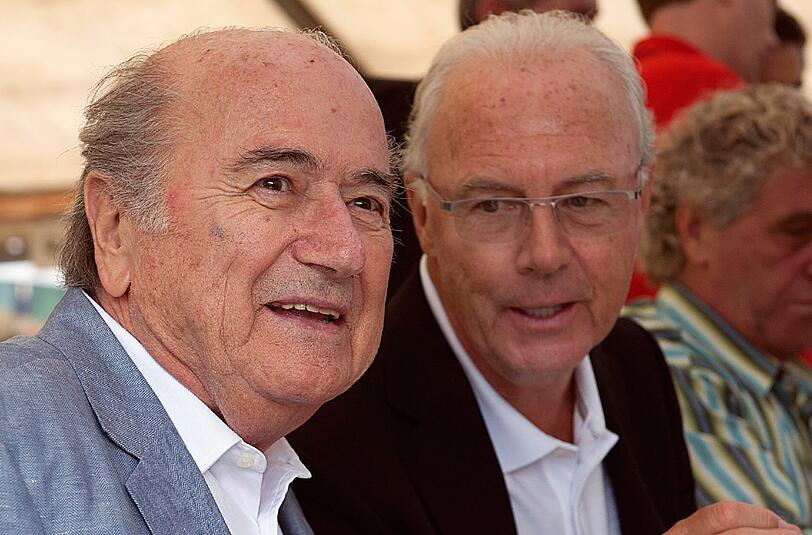 Franz Beckenbauer gerät immer mehr in Erklärungsnot.