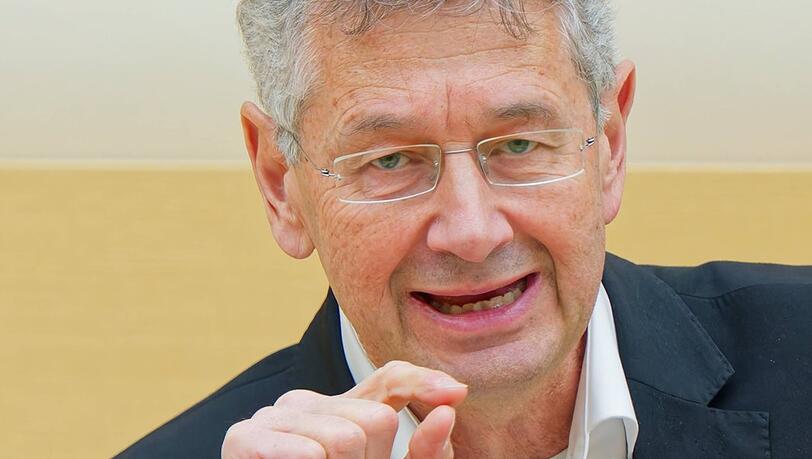 Michael Piazolo bei einer Rede im Landtag. Die nächsten Monate wird er wohl auch viel bei Wahlkampfständen in der Stadt zu sehen sein. Michael Piazolo bei einer Rede im Landtag. Die nächsten Monate wird er wohl auch viel bei Wahlkampfständen in der Stadt zu sehen sein.