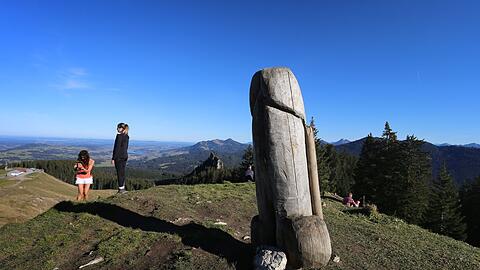 Der bekannteste Holzpenis stand jahrelang auf dem Grat des Grünten. (Archivfoto)