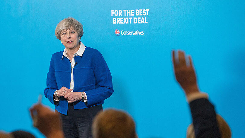 Schafft sie es, ihre Mehrheit im Parlament auszubauen? Die britische Premierministerin Theresa May.