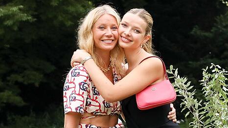 Gwyneth Paltrow (li.) mit ihrer Tochter Apple Martin.