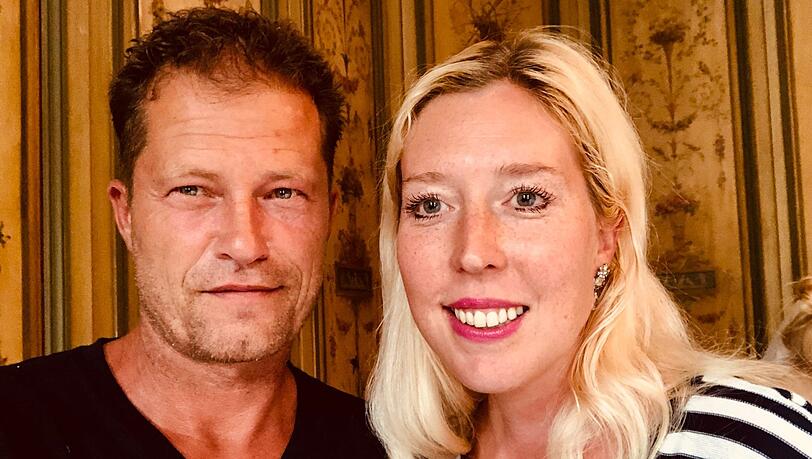 "Nichts zu tun, das ist nichts für mich": Til Schweiger mit AZ-Kolumnistin Kimberly Hagen im Hotel Bayerischer Hof. "Nichts zu tun, das ist nichts für mich": Til Schweiger mit AZ-Kolumnistin Kimberly Hagen im Hotel Bayerischer Hof.