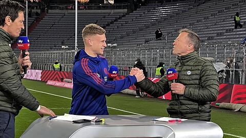 Der aktuelle DFB-Kapitän Joshua Kimmich (l.) und der Ehemalige und Rekordnationalspieler Lothar Matthäus.