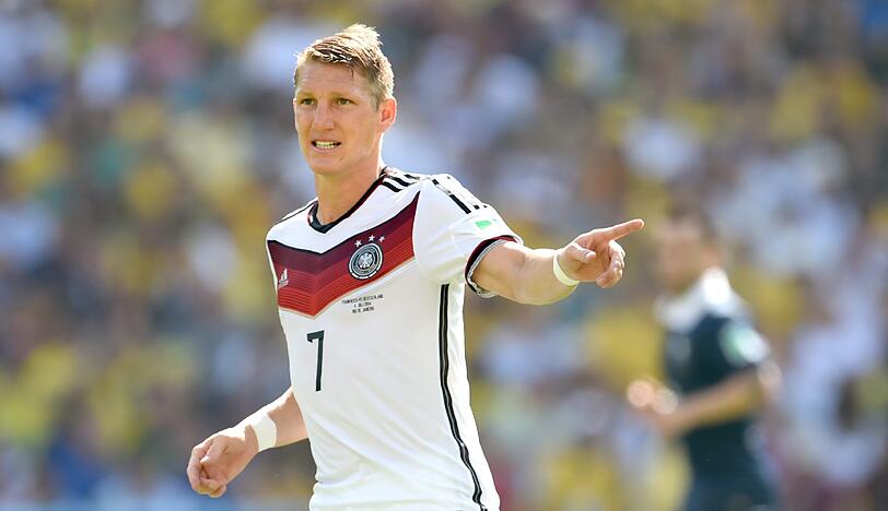 Bastian Schweinsteiger - Note 3 -  Meist in der strategischen Zone, viel seltener Impusgeber.