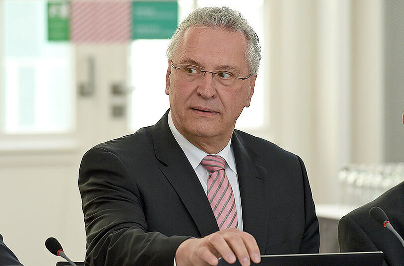 Darf von Anwalt als "ganz wunderbares Inzuchtsprodukt" bezeichnet werden: Bayerns Innenminister Joachim Herrmann.