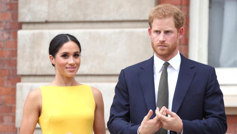 Prinz Harry von Großbritannien und seine Frau Meghan geraten immer wieder in die Schlagzeilen.