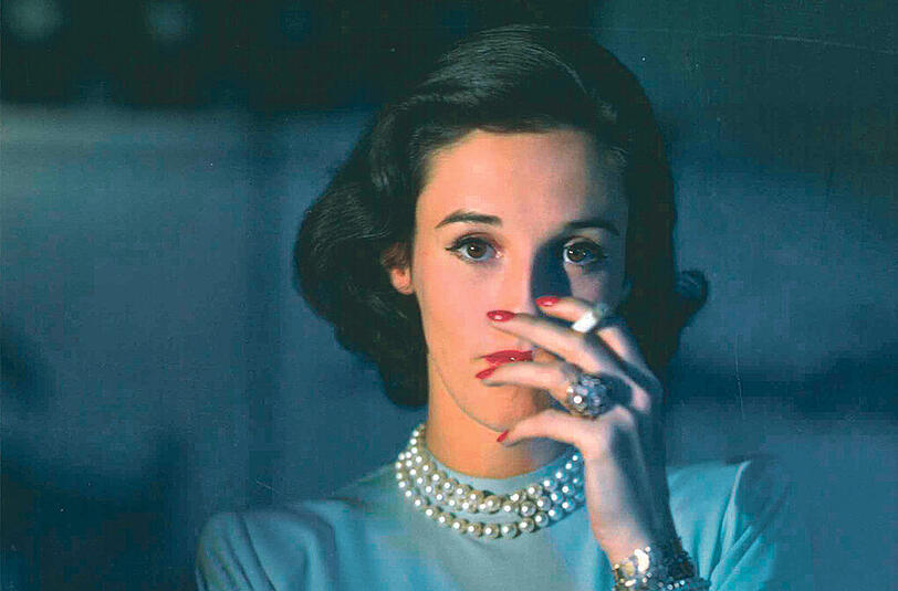 Barbara Cushing Mortimer Paley, genannt &bdquo;Babe&ldquo;, 1946 in einem Kleid von Traina-Norell.