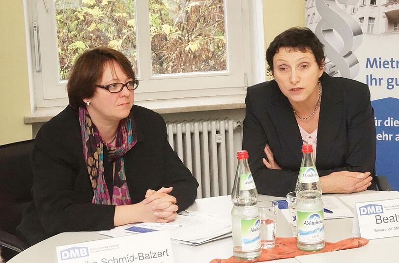 &bdquo;Der Freistaat muss sich stärker engagieren&ldquo;: Monika Schmid-Balzert (links) und Beatrix Zurek vom Mieterbund.