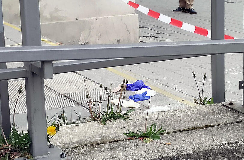 Tödliche Messerstecherei in Grafing-Bahnhof. Die Bilder vom Tatort.