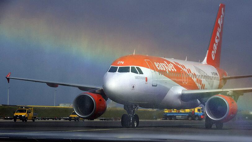 Easyjet-Maschinen fliegen auch den Münchner Aiport an. (Symbolbild)