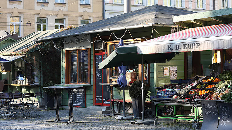 Weitere Bilder vom Wiener Platz.