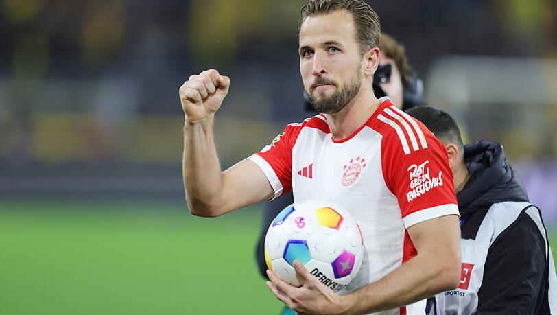 Bayern-Goalgetter Harry Kane nahm nach der Partie den Ball mit nach Hause. Bayern-Goalgetter Harry Kane nahm nach der Partie den Ball mit nach Hause.