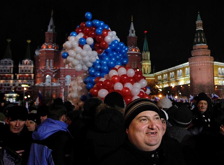 Der Chef der russischen Regierung wurde am Sonntag erneut zum Präsidenten gewählt. Allerdings gibt es bereits jetzt mehr als 3200 Betrugsvorwürfe.