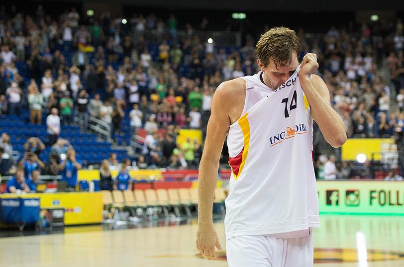 Bei der EM in Berlin verpassten die deutschen Basketballer um Altstar Dirk Nowitzki die sportliche Qualifikation für Rio.