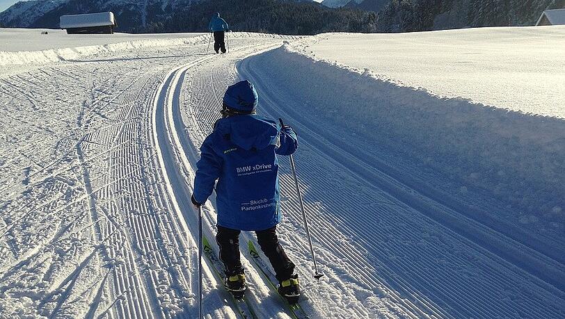 Los geht's auf der Gerold Loipe. Los geht's auf der Gerold Loipe.