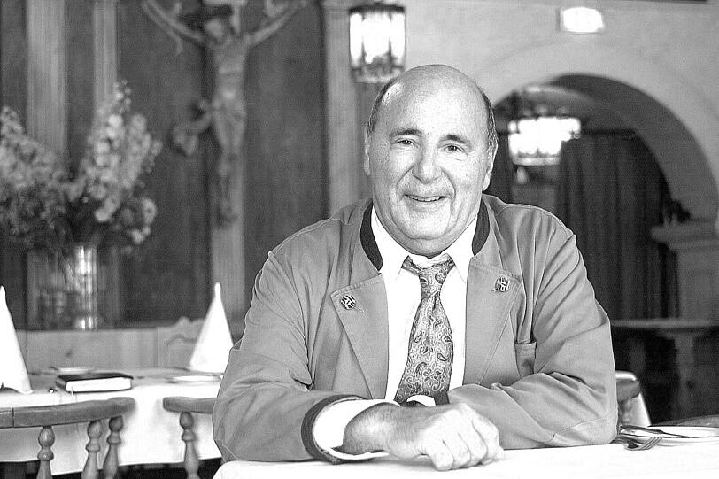 Roland Kuffler, ehemaliger Wiesn-Wirt und Gastronom, starb am 26. Januar im Alter von 83 Jahren nach langer Krankheit.