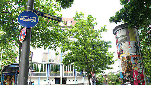 Könnte ein wenig Aufhübschung vertragen: Der Kolumbusplatz in der Au. Könnte ein wenig Aufhübschung vertragen: Der Kolumbusplatz in der Au.