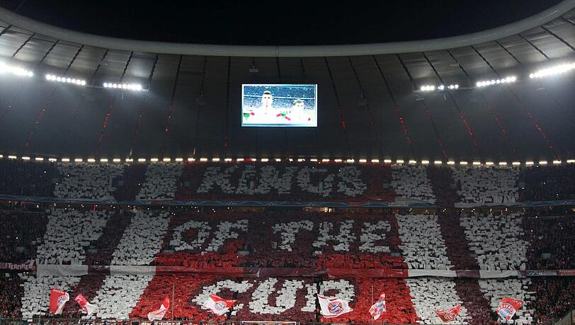 Aufwendige Choreographie der Bayern-Fans vor dem Spiel gegen Manchester United. Aufwendige Choreographie der Bayern-Fans vor dem Spiel gegen Manchester United.