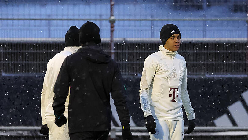 Während seine Teamkollegen in den vergangenen beiden Partien nur ein Tor erzielten, arbeitete Jamal Musiala (r.) individuell hart für sein Comeback.