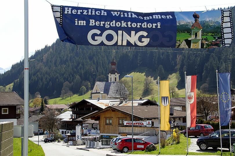 Im kleinen Bergdorf Going steht die Pfarrkirche, in der Maria Riesch ihrem Marcus das Ja-Wort geben wird.