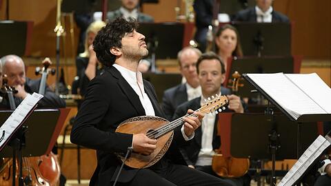 Avi Avital und die Philharmoniker im Gasteig.