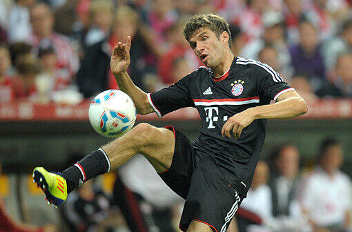 THOMAS MÜLLER: Durfte in Minute 57 endlich rein, für Kroos, nach seinen Aushilfsjobs auf rechts und links mal wieder in der Zentrale. Torgefährlicher als sein Vorgänger. Note 3