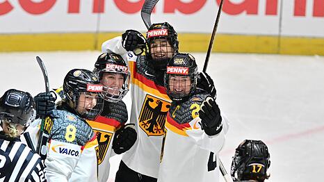 Mit dem Sieg gegen Ungarn erreichte das deutsche Eishockey-Team das WM-Viertelfinale.
