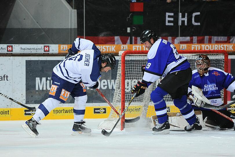 Plötzlich treffsicher: Markus Jocher erzielte für das All-Star-Team des EHC drei Tore gegen das Sternstunden-Team.