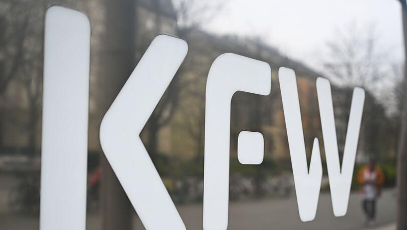KfW-Erhebung: Allein bis 2029 k&ouml;nnten j&auml;hrlich bis zu 114.000 Unternehmen geschlossen werden. (Archivbild)